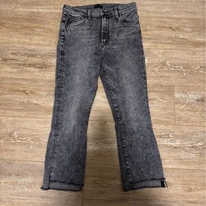 Mother Jeans The Insider Crop Step Fray Black Train Stops